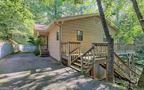 A home in Hiawassee