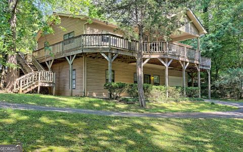 A home in Hiawassee