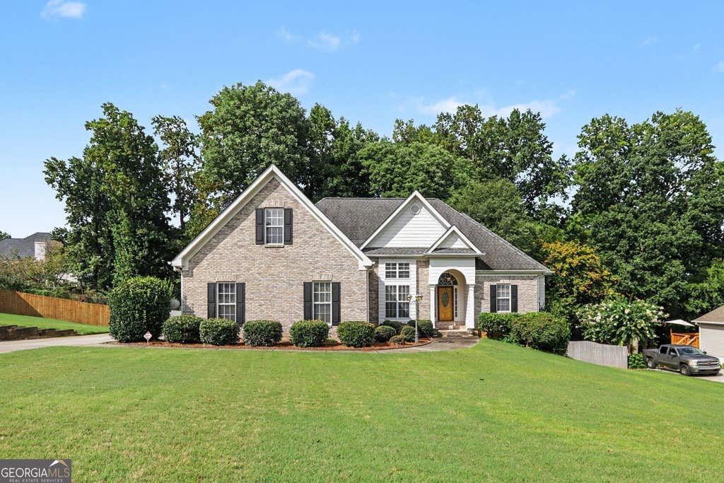 Photo of 1264 Harvest Lane, Hoschton, GA 30548 (MLS # 10833562)