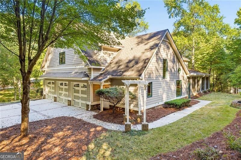 Photo of 1054 Wiley Bridge Road, Woodstock, GA 30188 (MLS # 10868885)