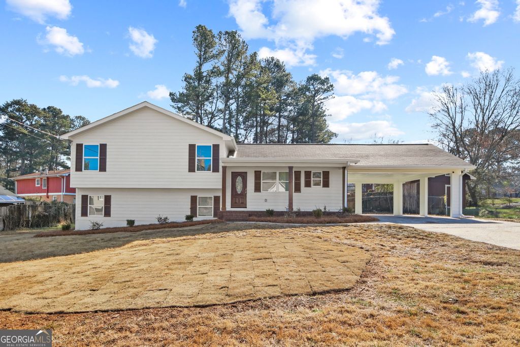 Photo of 2120 Knighton Drive, South Fulton, GA 30349 (MLS # 10769516)