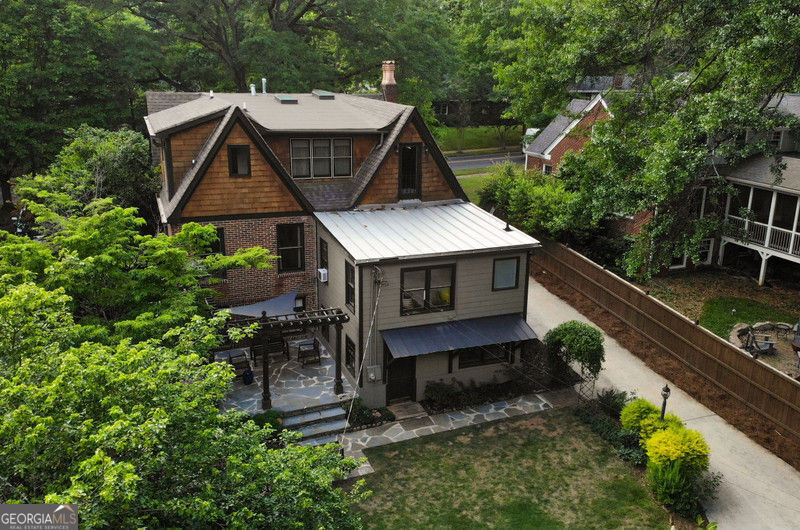 Avondale Estates, Georgia 30002, United States, 5 Bedrooms Bedrooms, ,5 BathroomsBathrooms,Residential,Pending,119574