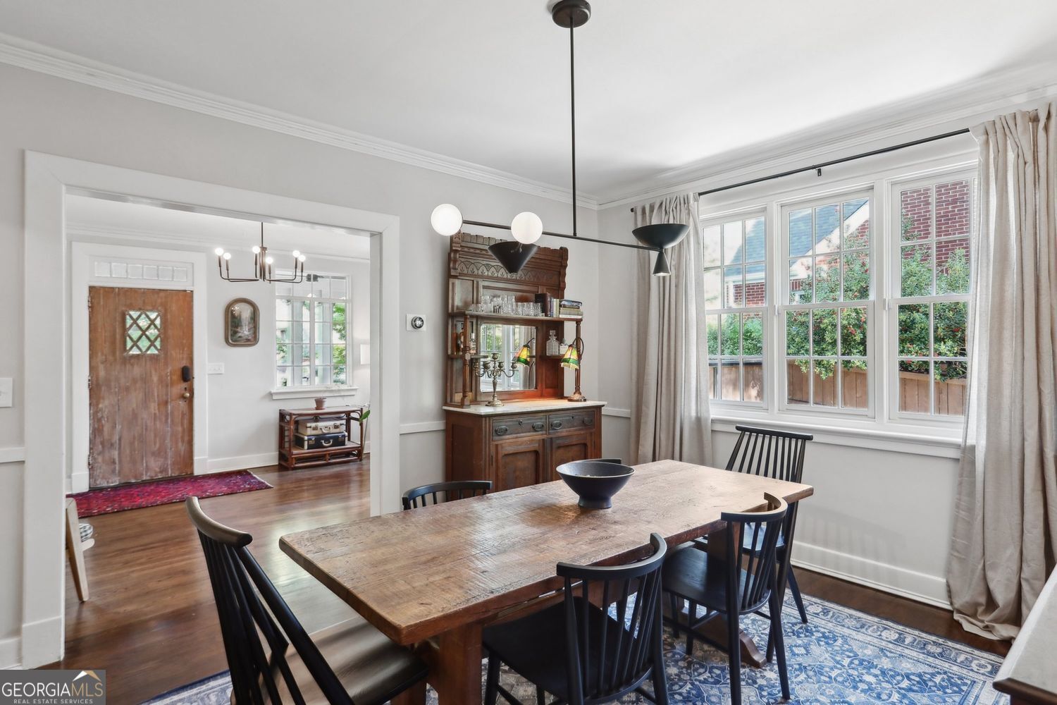 Avondale Estates, Georgia 30002, United States, 5 Bedrooms Bedrooms, ,5 BathroomsBathrooms,Residential,Pending,119574