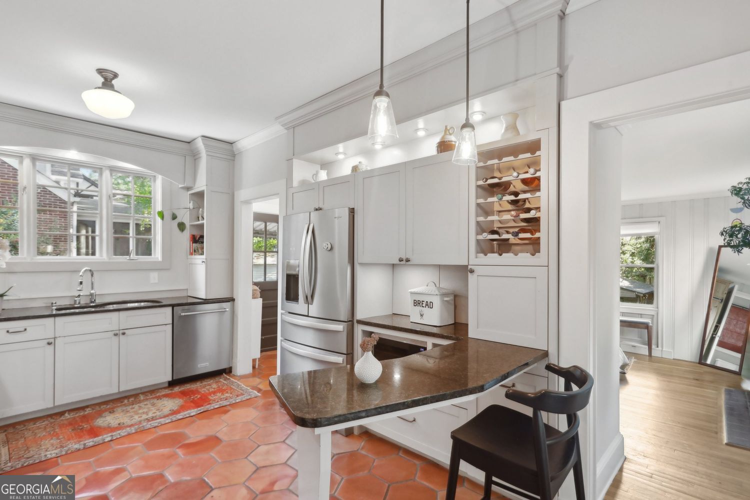 Avondale Estates, Georgia 30002, United States, 5 Bedrooms Bedrooms, ,5 BathroomsBathrooms,Residential,Pending,119574