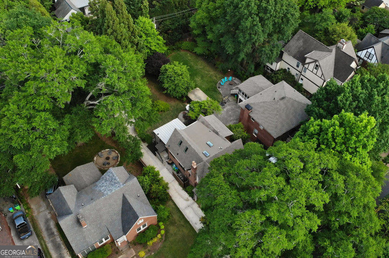 Avondale Estates, Georgia 30002, United States, 5 Bedrooms Bedrooms, ,5 BathroomsBathrooms,Residential,Pending,119574