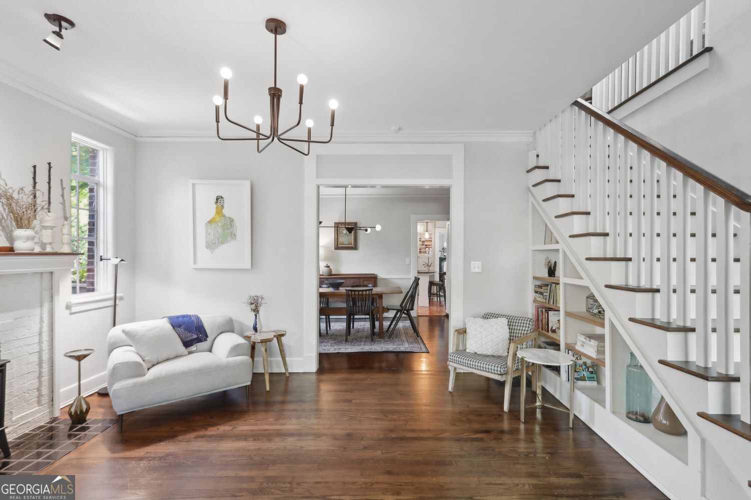 Avondale Estates, Georgia 30002, United States, 5 Bedrooms Bedrooms, ,5 BathroomsBathrooms,Residential,Pending,119574