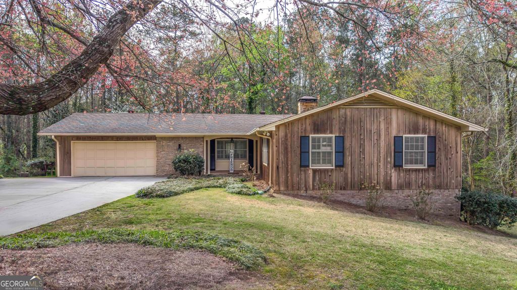 Photo of 811 Laurel Street, Bremen, GA 30110 (MLS # 10721217)