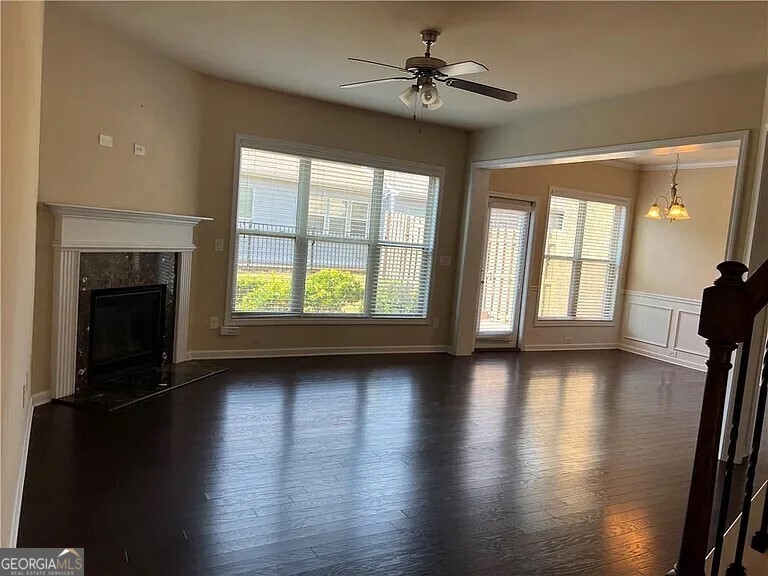 Abbotts Square - Residential Lease