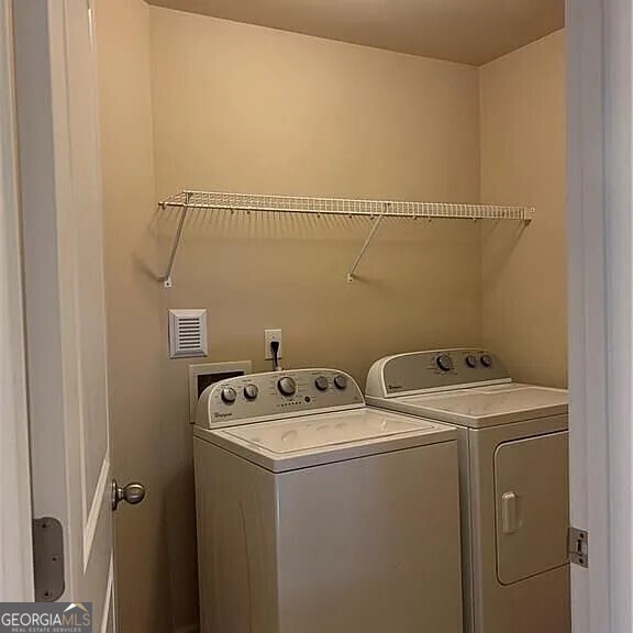 Abbotts Square - Residential Lease