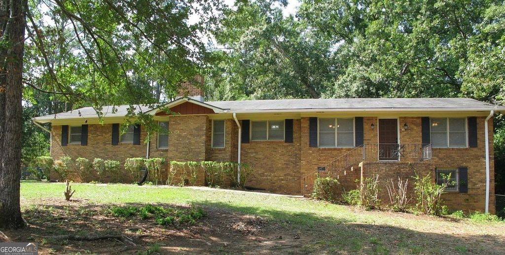 Photo of 3812 Western Way, Macon, GA 31216 (MLS # 10632303)