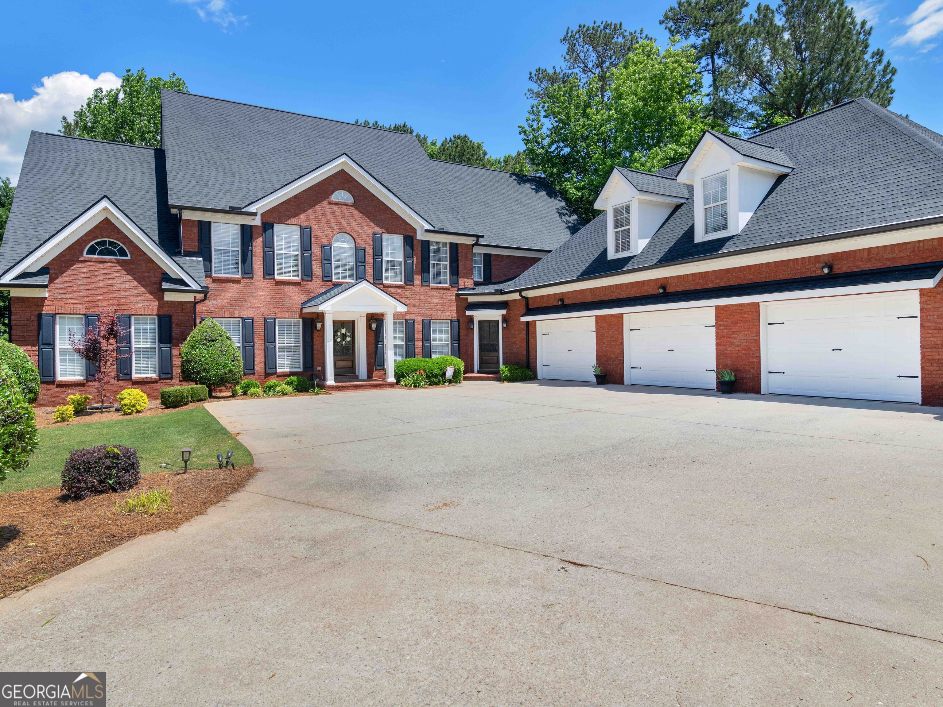 219 Eagles Landing WAY