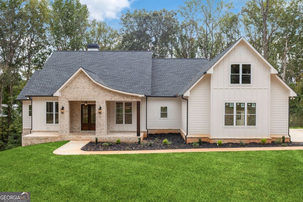 Photo of 2001 Epperson Road, Canton, GA 30115 (MLS # 10678432)