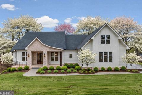 2001 Epperson RD Canton GA 30115