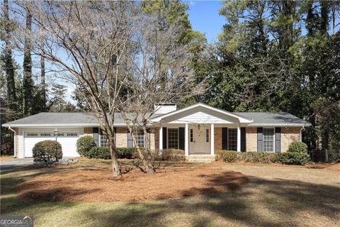 Photo of 240 Berwick Drive, Atlanta, GA 30328 (MLS # 10695604)
