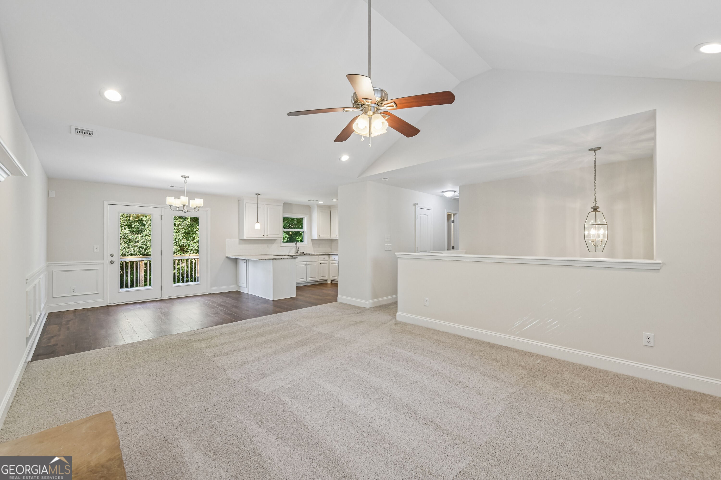 3983 Fraser CIR