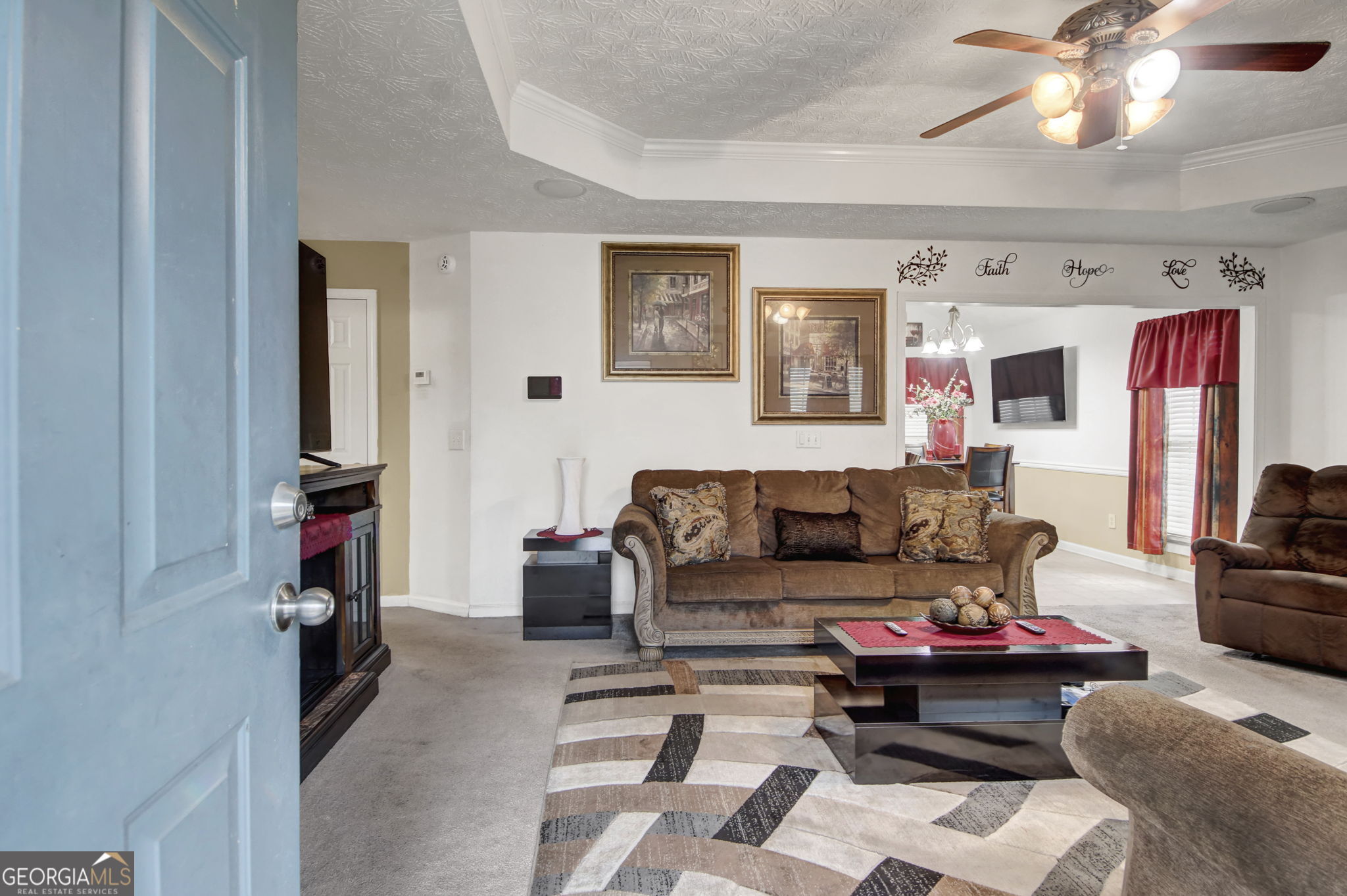 7798 Leaning Pine CT