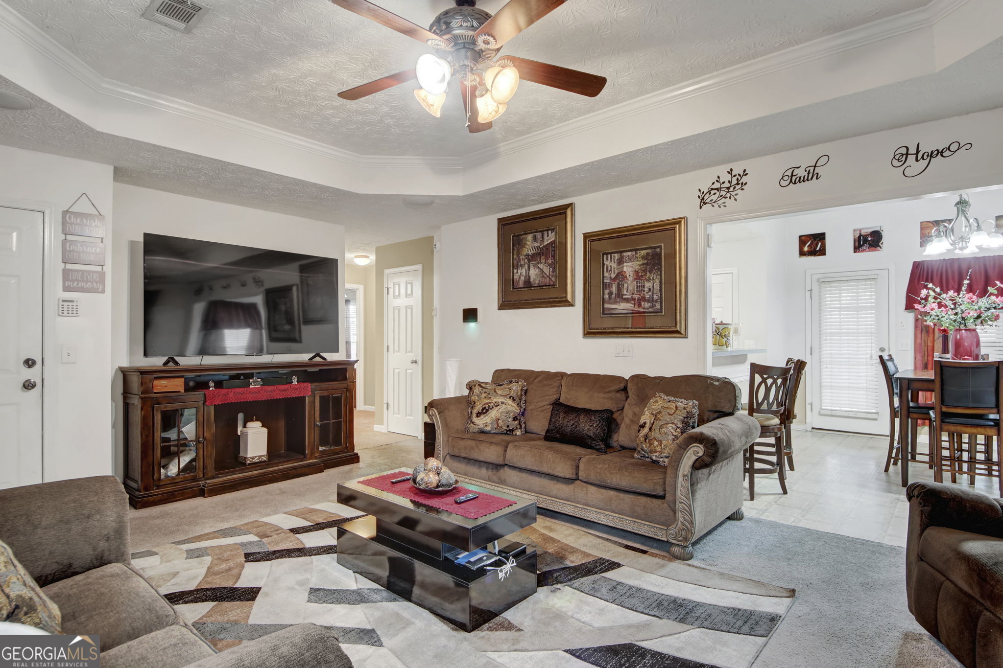 7798 Leaning Pine CT