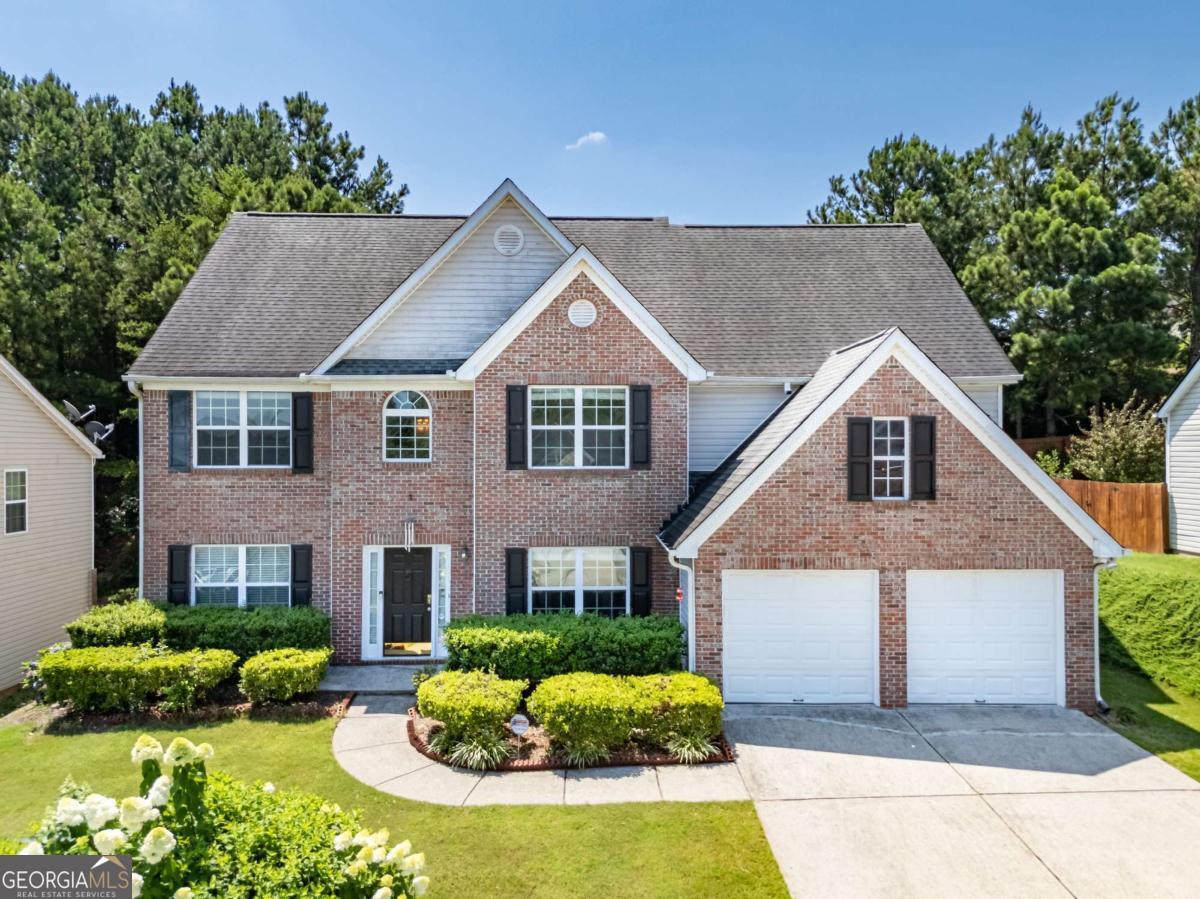 665 Roxford LN