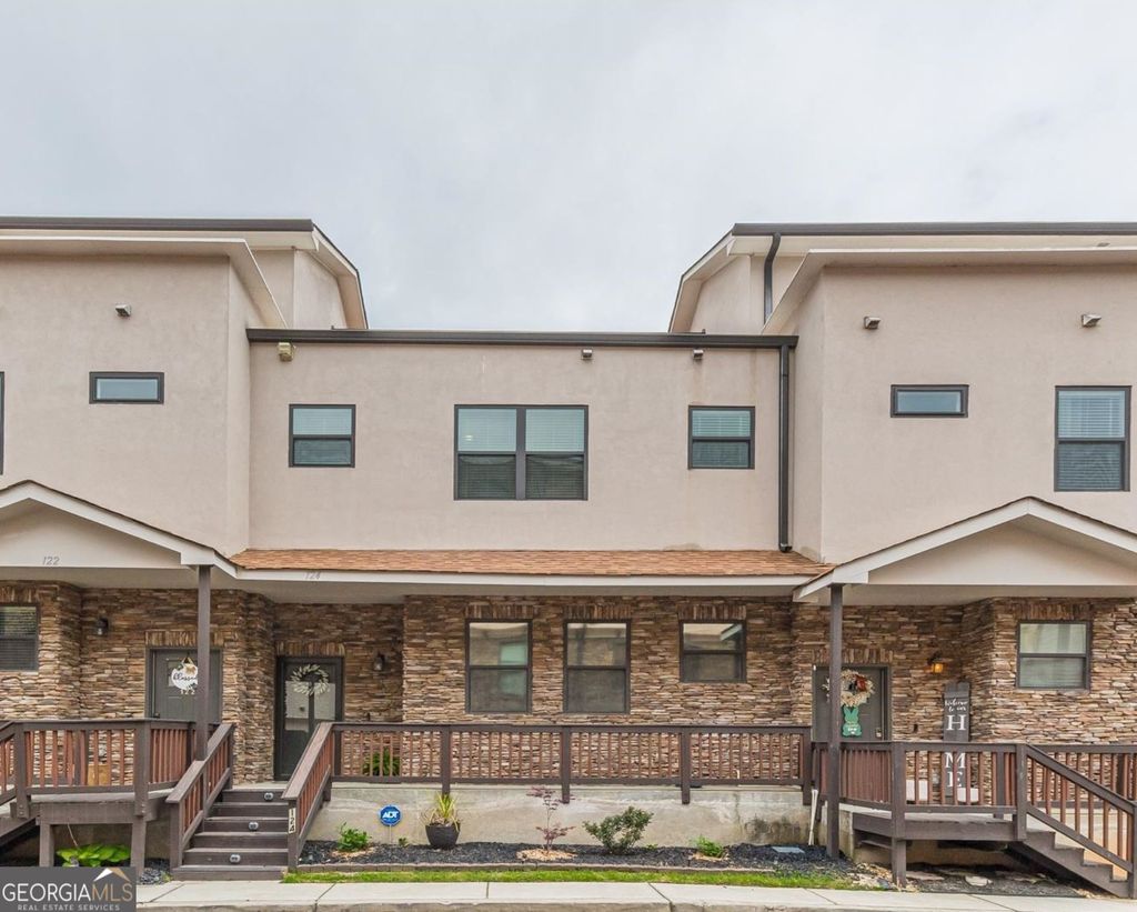 Photo of 124 Kiram Terrace SW, South Fulton, GA 30331 (MLS # 10770866)