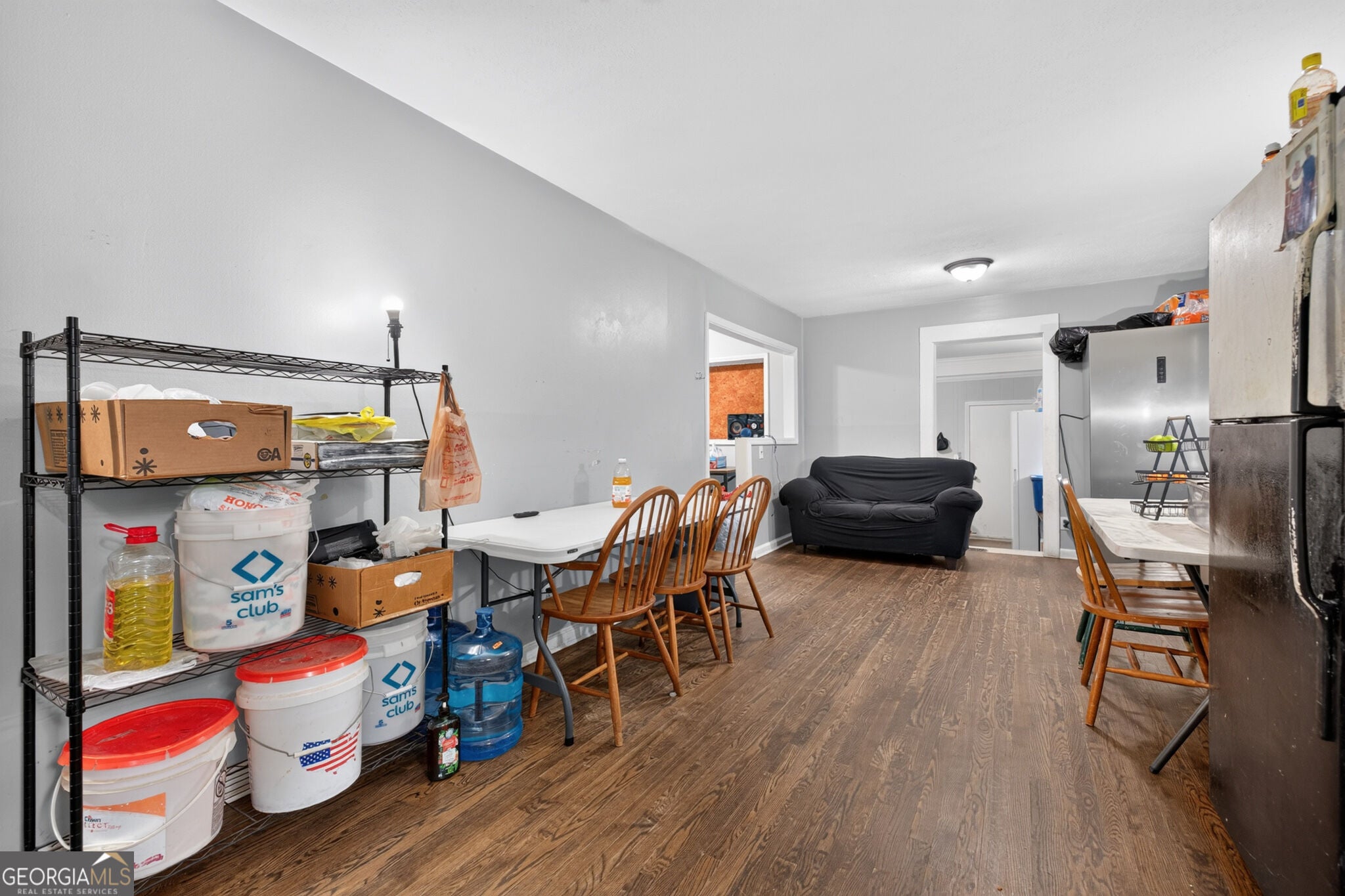 128 Peachtree CIR SE