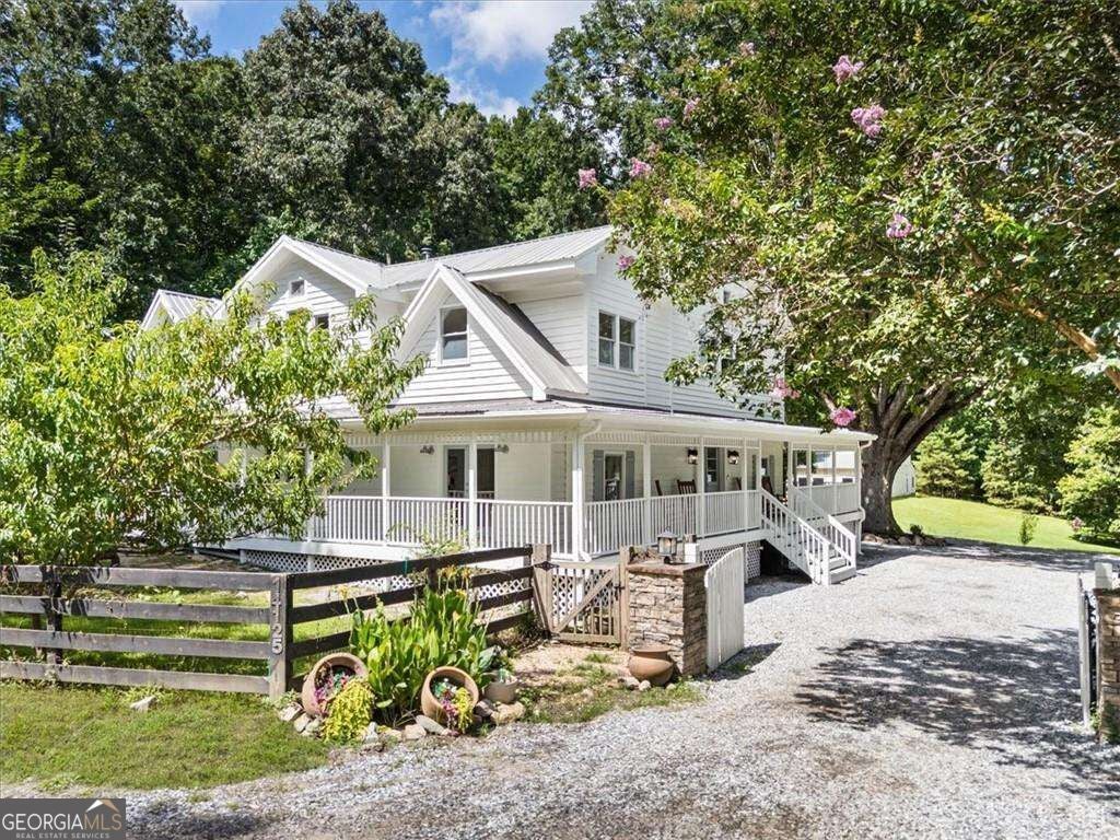 Photo of 14125 Phillips Circle, Milton, GA 30004 (MLS # 10867520)