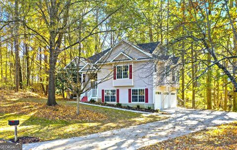 Photo of 4099 Harvest Ridge Drive, Douglasville, GA 30135 (MLS # 10642736)