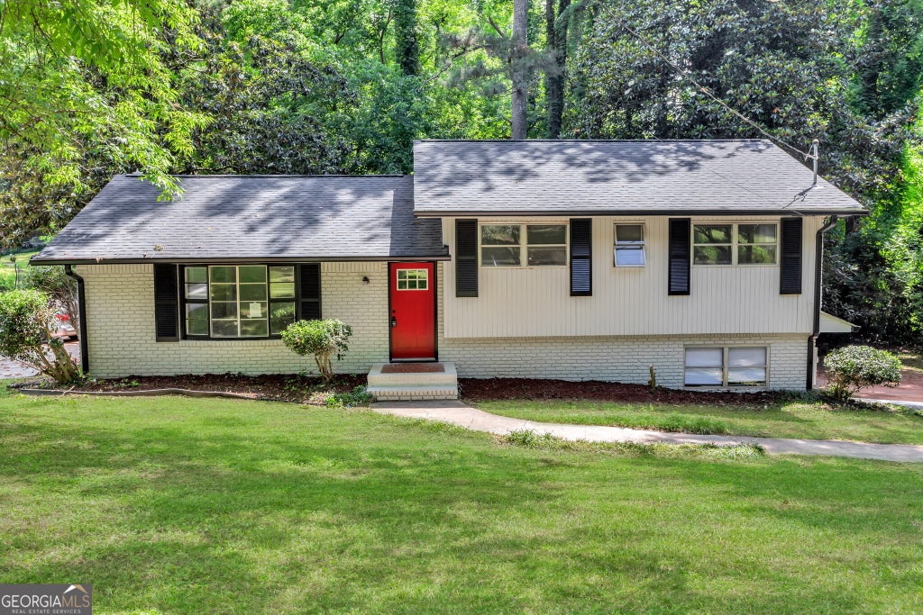 Photo of 4139 Janice Drive, College Park, GA 30337 (MLS # 10847440)