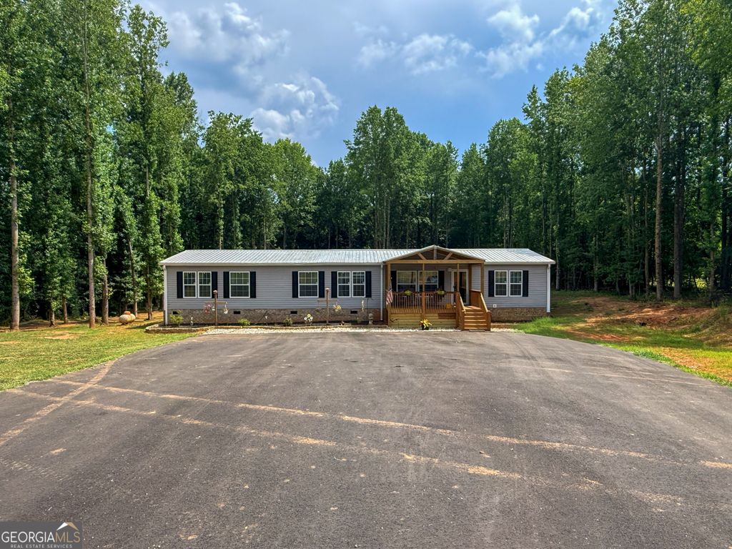 Photo of 1839 Westmoreland Road, Cleveland, GA 30528 (MLS # 10808748)