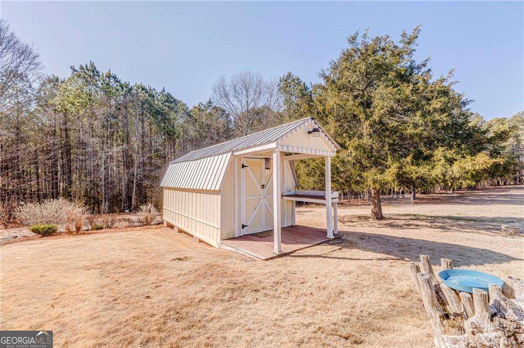 887 Big Springs RD SE