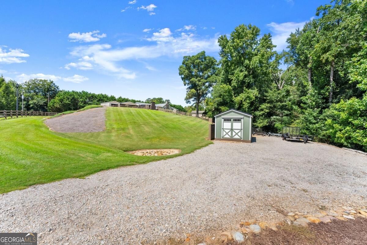 3173 Alenes DR