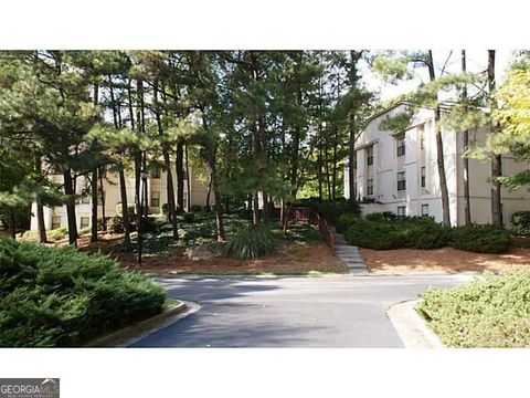 Photo of 1912 Huntingdon Chase, Atlanta, GA 30350 (MLS # 10622560)