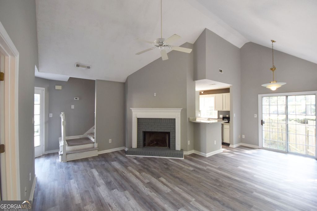 Photo of 700 S Fairfield Drive, Peachtree City, GA 30269 (MLS # 10728156)