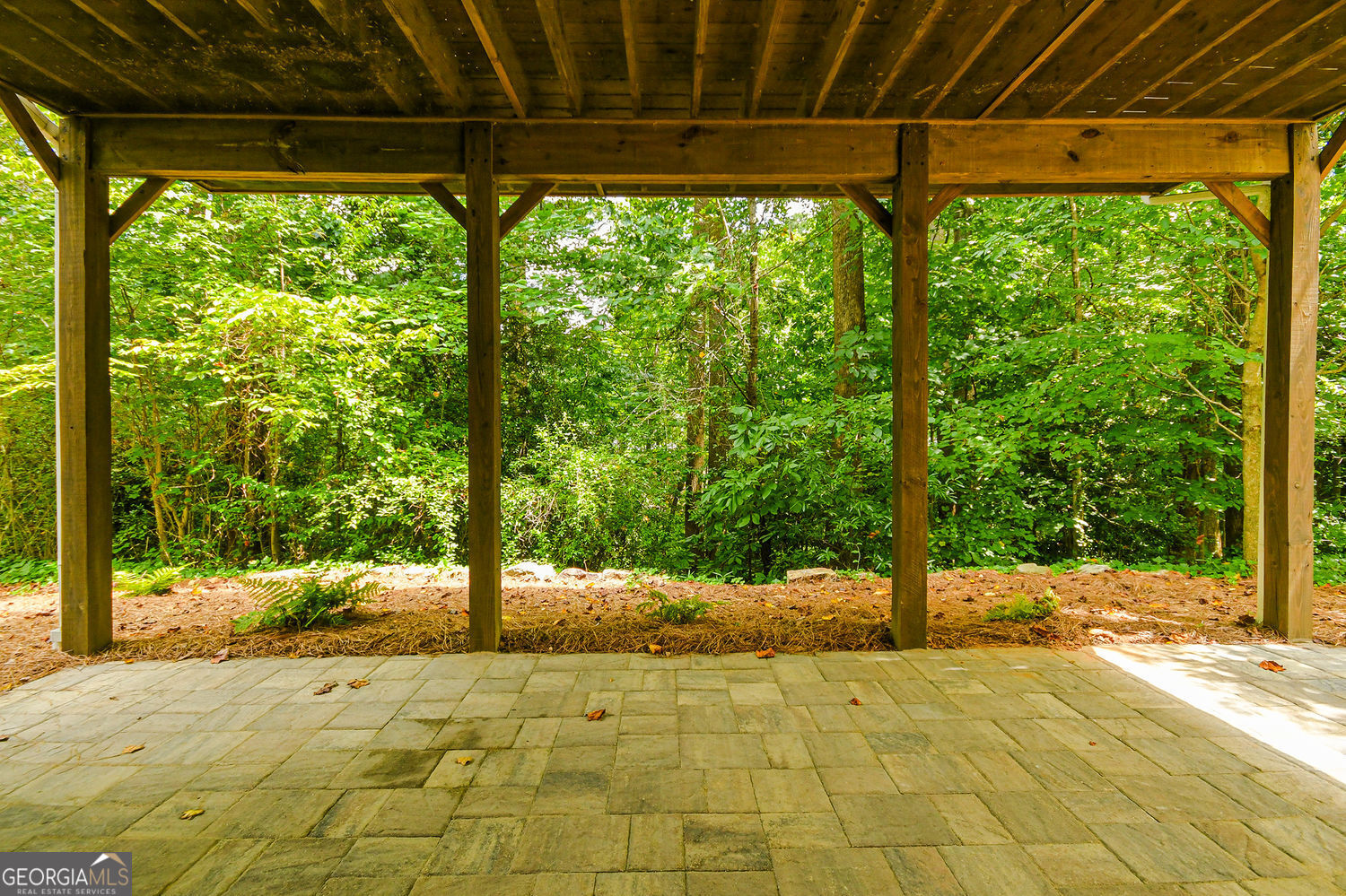 Sandy Springs, Georgia 30328, United States, 5 Bedrooms Bedrooms, ,4 BathroomsBathrooms,Residential,Active,190881