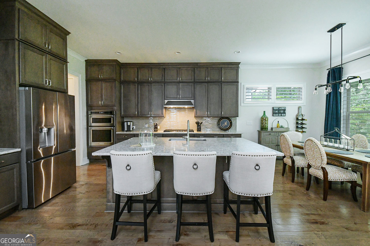 Sandy Springs, Georgia 30328, United States, 5 Bedrooms Bedrooms, ,4 BathroomsBathrooms,Residential,Active,190881