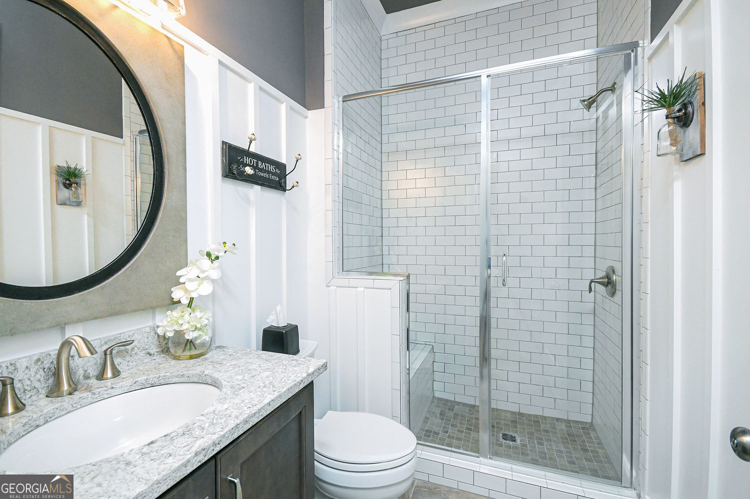 Sandy Springs, Georgia 30328, United States, 5 Bedrooms Bedrooms, ,4 BathroomsBathrooms,Residential,Active,190881