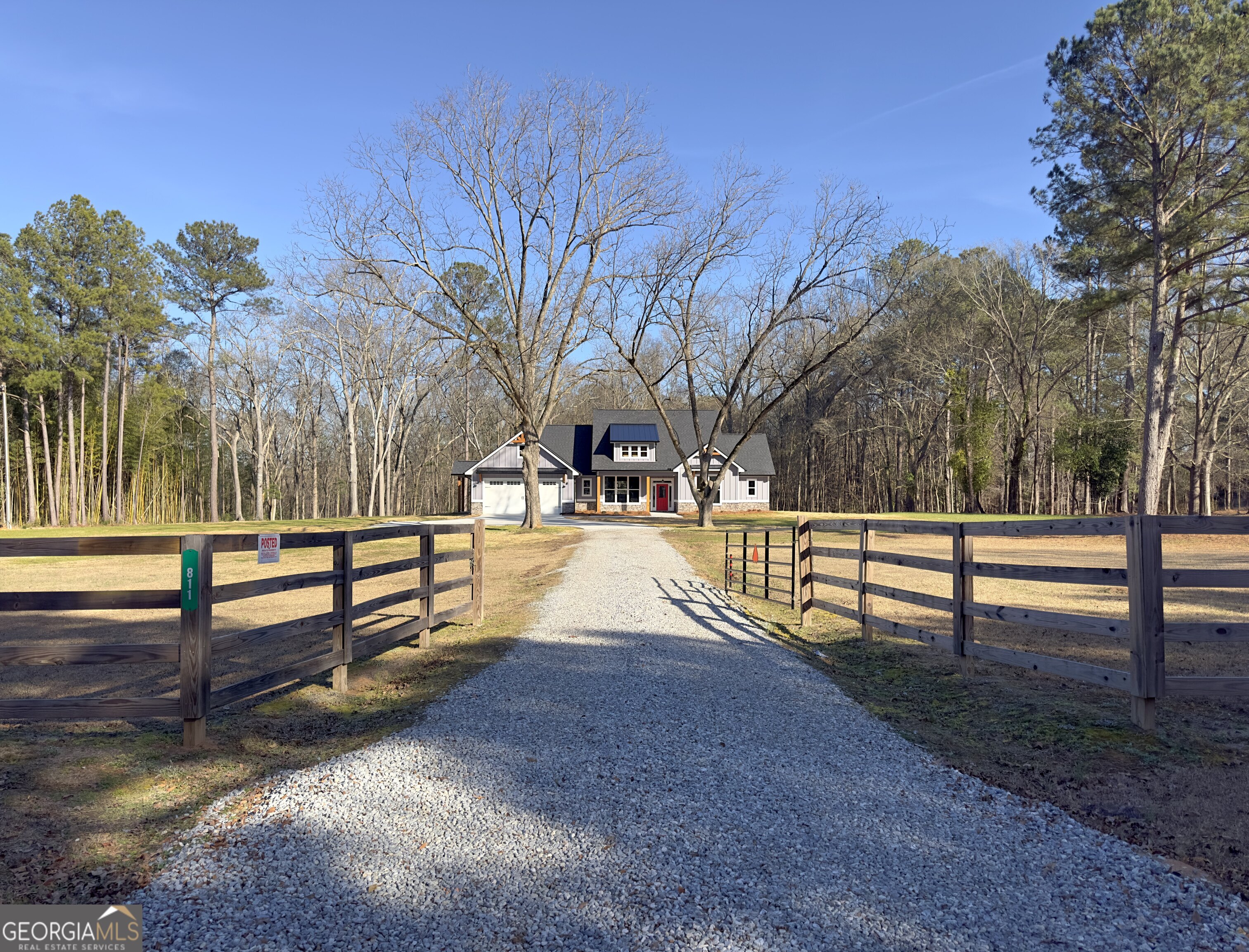 811 Barnetts Bridge RD