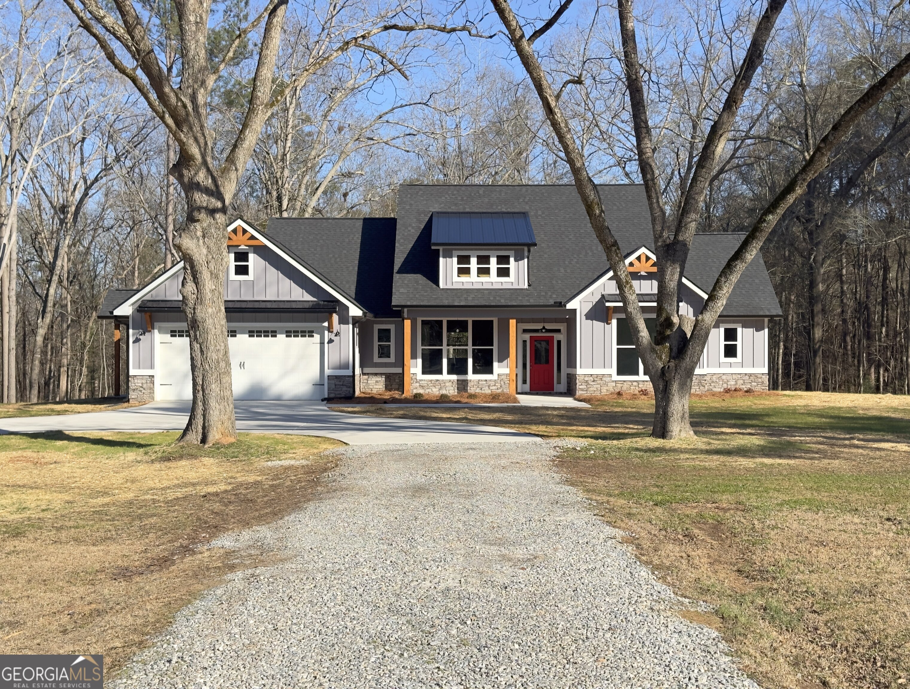 811 Barnetts Bridge RD