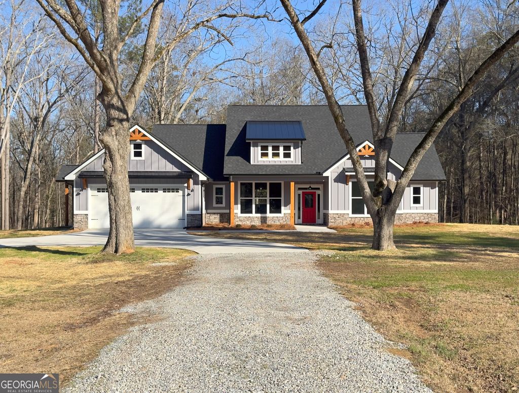 Photo of 811 Barnetts Bridge Road, Jackson, GA 30233 (MLS # 10688099)