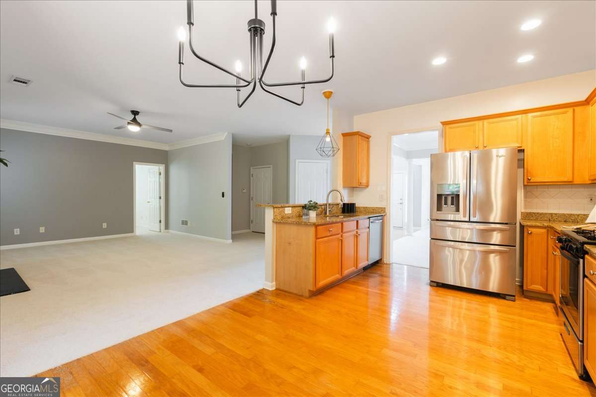 1074 Frog Leap TRL NW