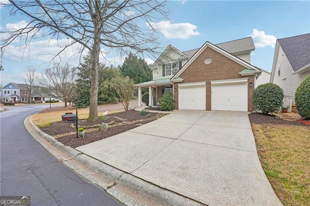 Photo of 498 Highlands Loop, Woodstock, GA 30188 (MLS # 10707643)