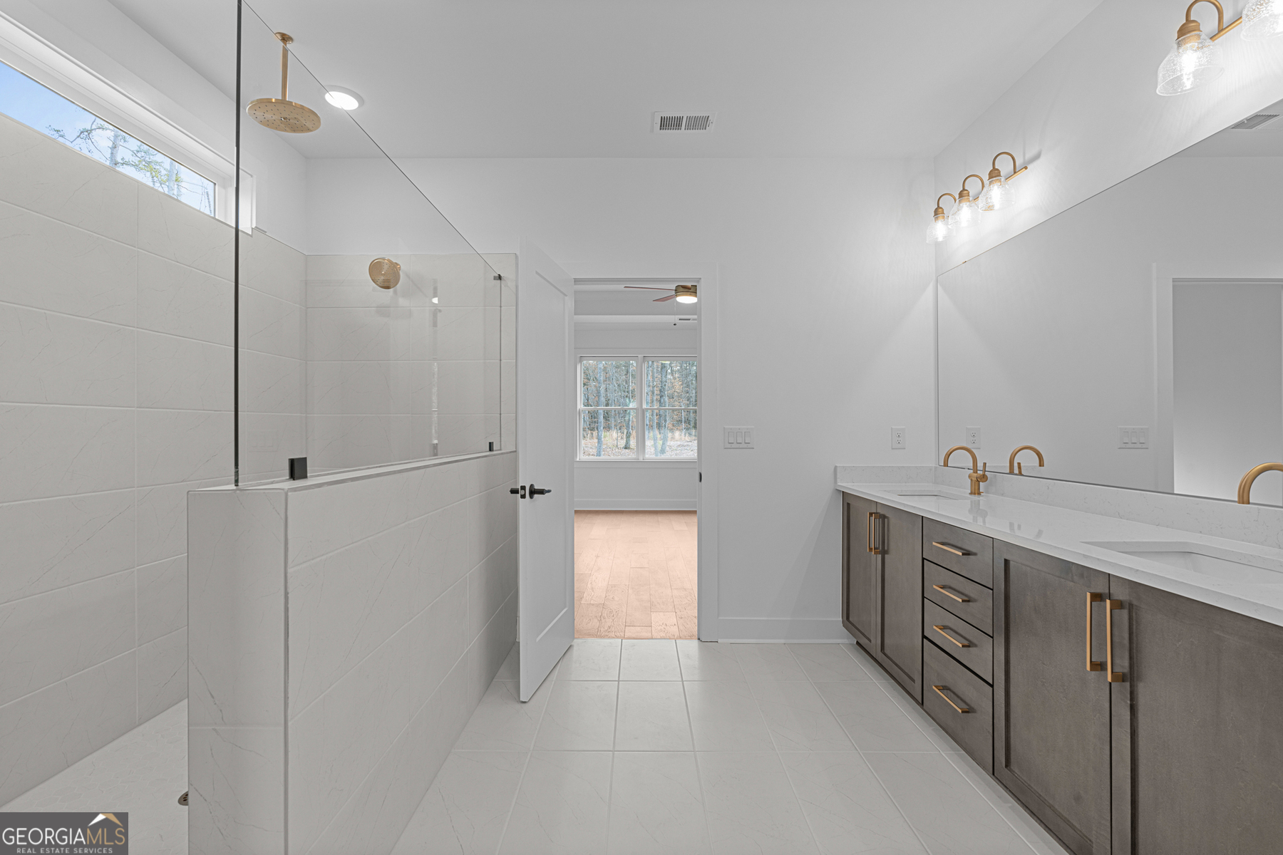 Ellis - Residential