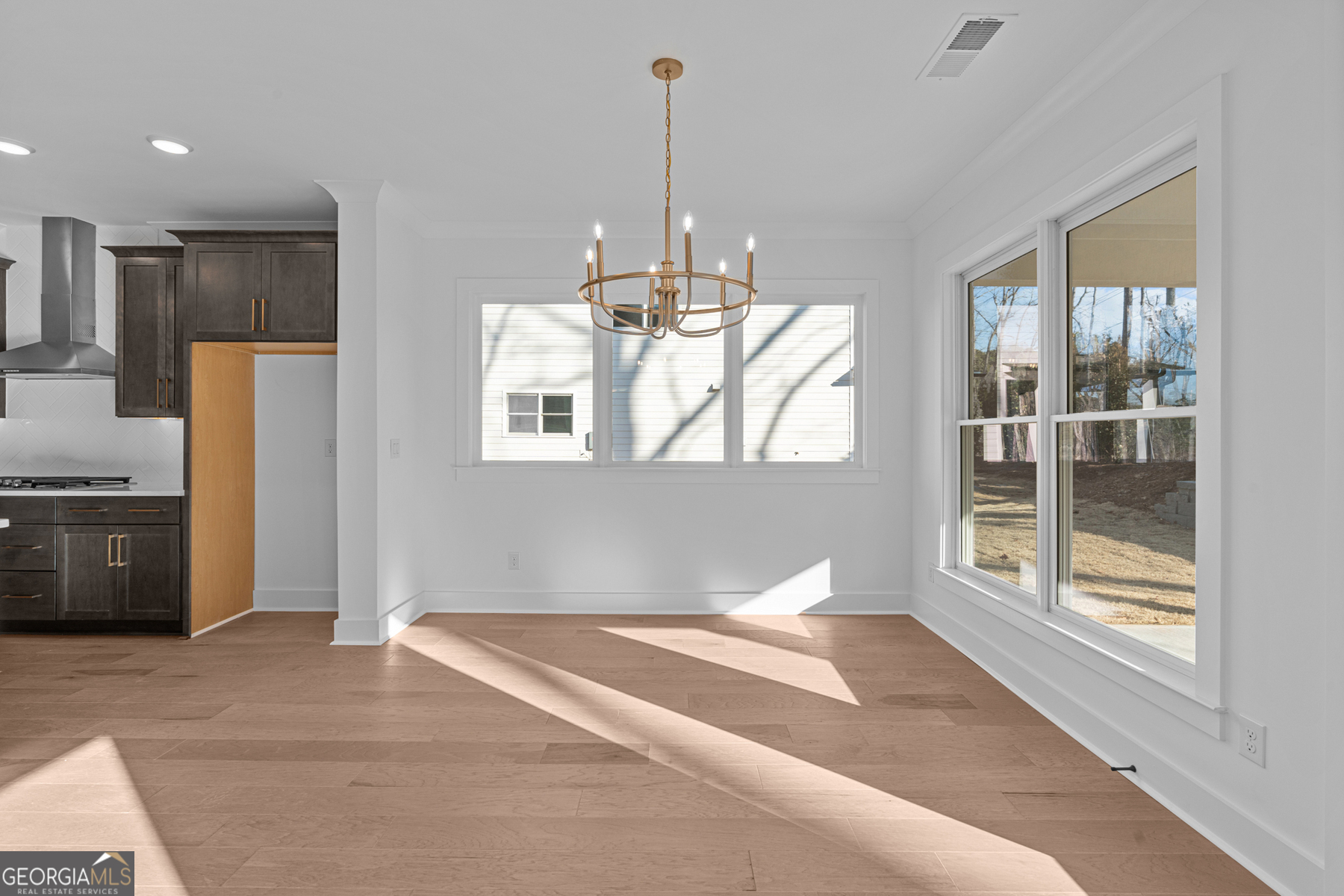 Ellis - Residential
