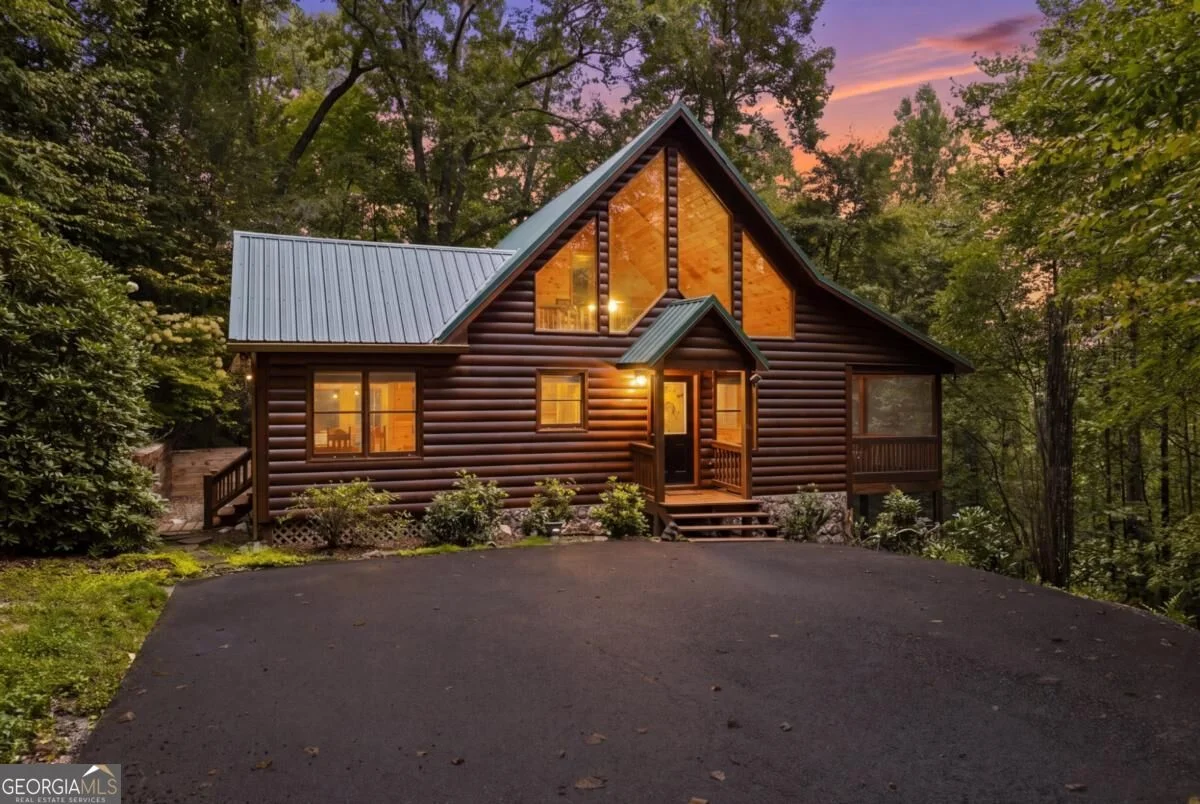 123 Lone Oak Drive