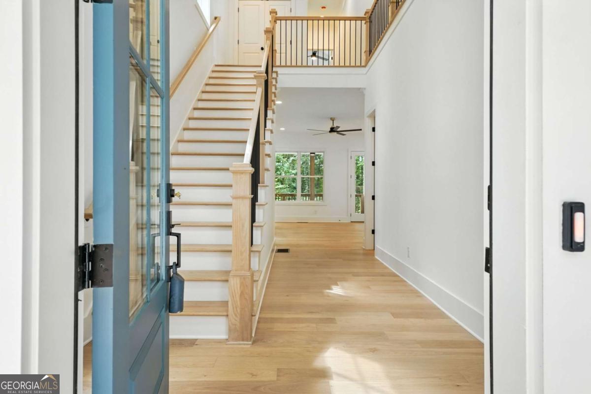 1664 Crestridge DR SE