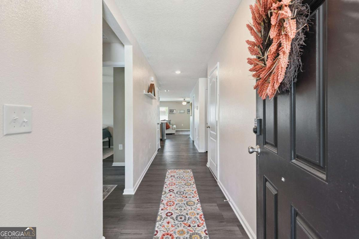 134 Holston CIR