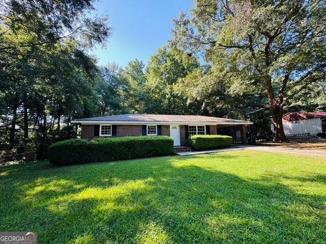 Photo of 245 Bruce Street, Loganville, GA 30052 (MLS # 10827774)