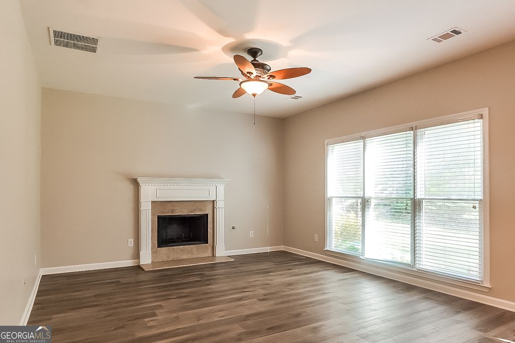 Photo of 417 Moonlit Trail, Dallas, GA 30132 (MLS # 10660838)