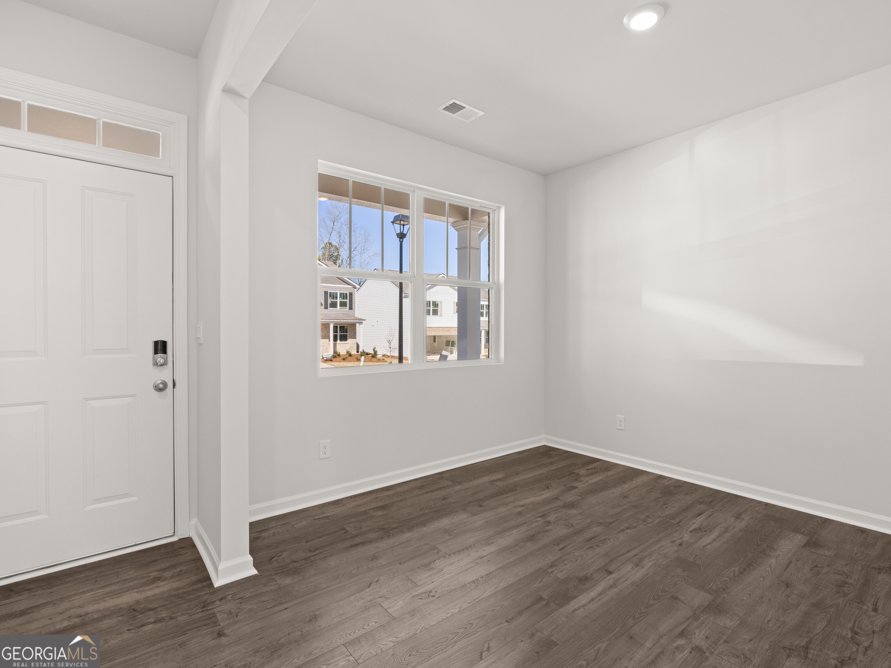 13 Coggins PL