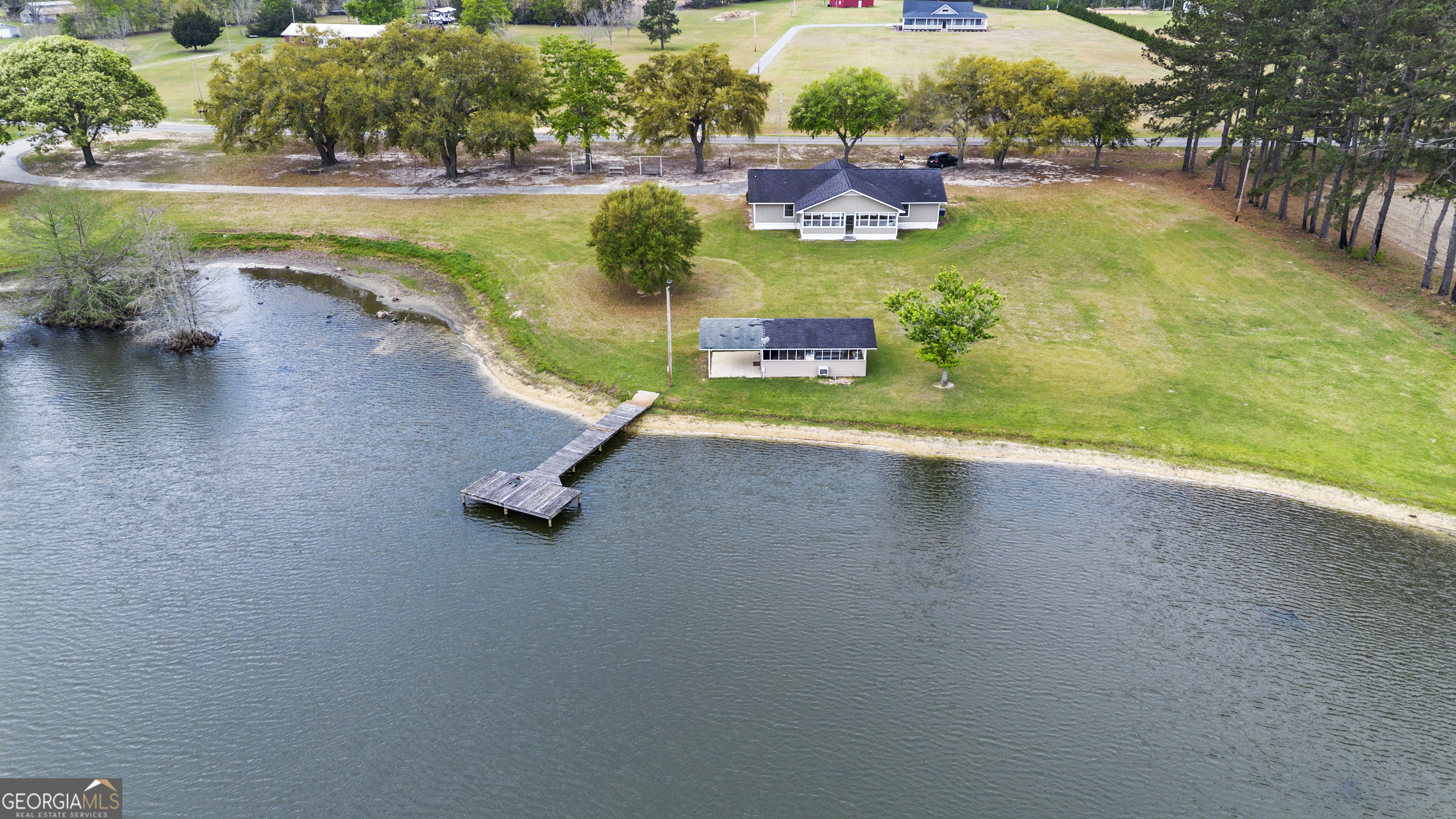 2206 Tellie Akins RD