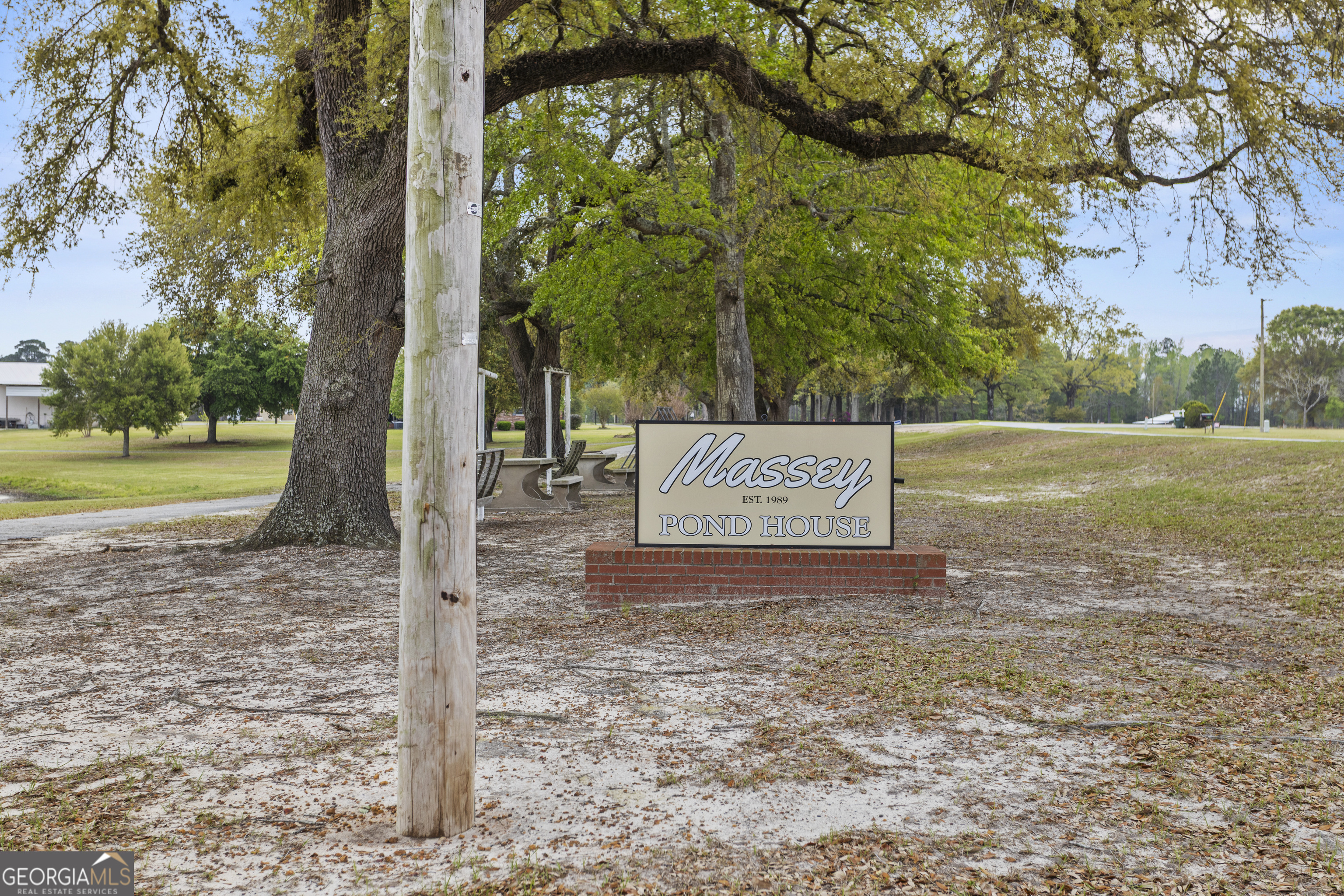 2206 Tellie Akins RD